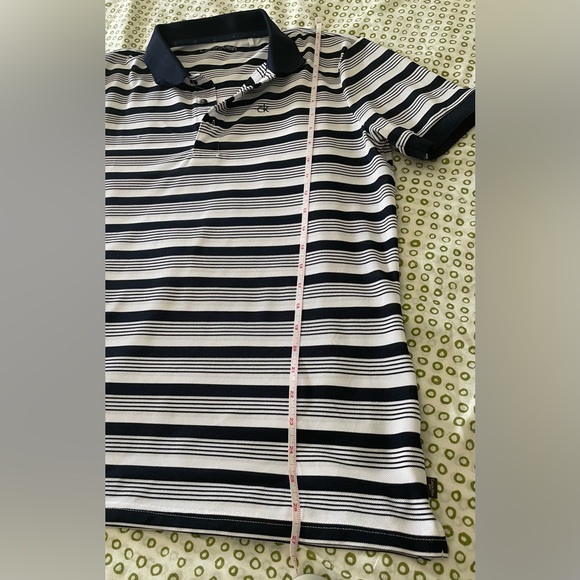Calvin Klein Monogrammed Men’s Golf Polo Shirt : Small - Picture 7 of 7